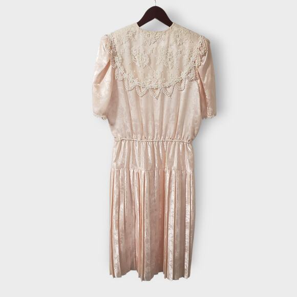 Vintage Scott McClintock Jacquard Lace Pleated Dress Shiny Pink Sz 10 Romance - Picture 6 of 15